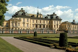 Photos - houses architecture - stately house - Drottningholm Palace a Swedish royal estate.jpg